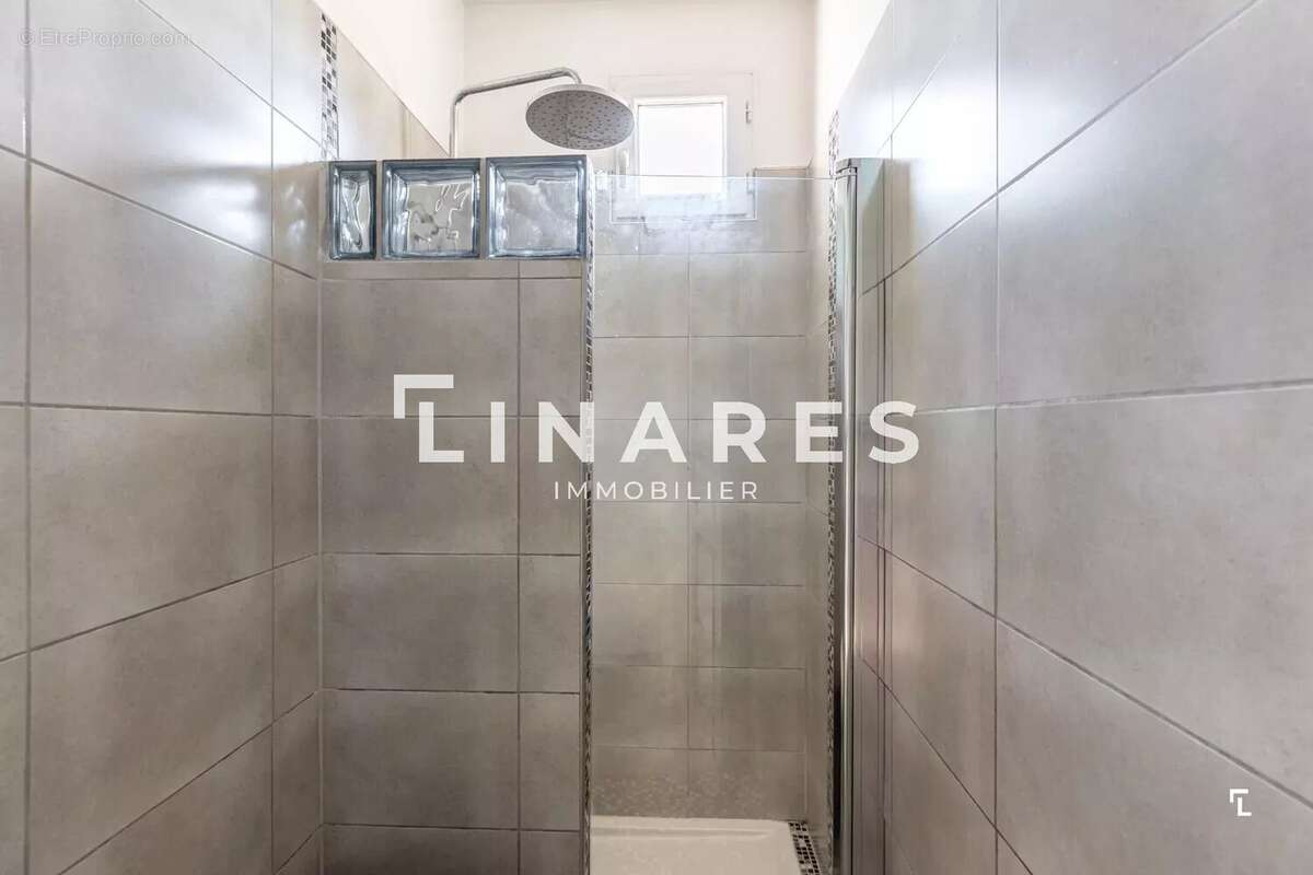 L'ÉCRIN DE LA TREILLE - Villa T4 de 85m² - Garage de 32m² - Terrain de 307m² - 13011 LA TREILLE - photo 10