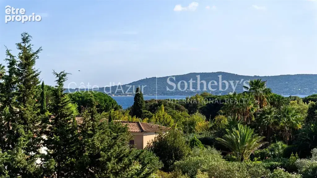 Grimaud, propriété privée avec piscine et solarium à quelques pas des plages - photo 4