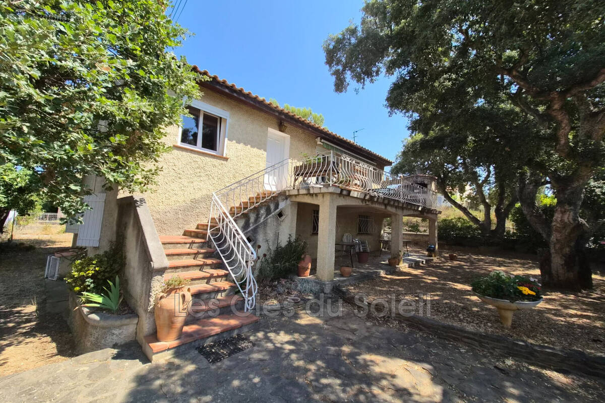 Maison à SIX-FOURS-LES-PLAGES