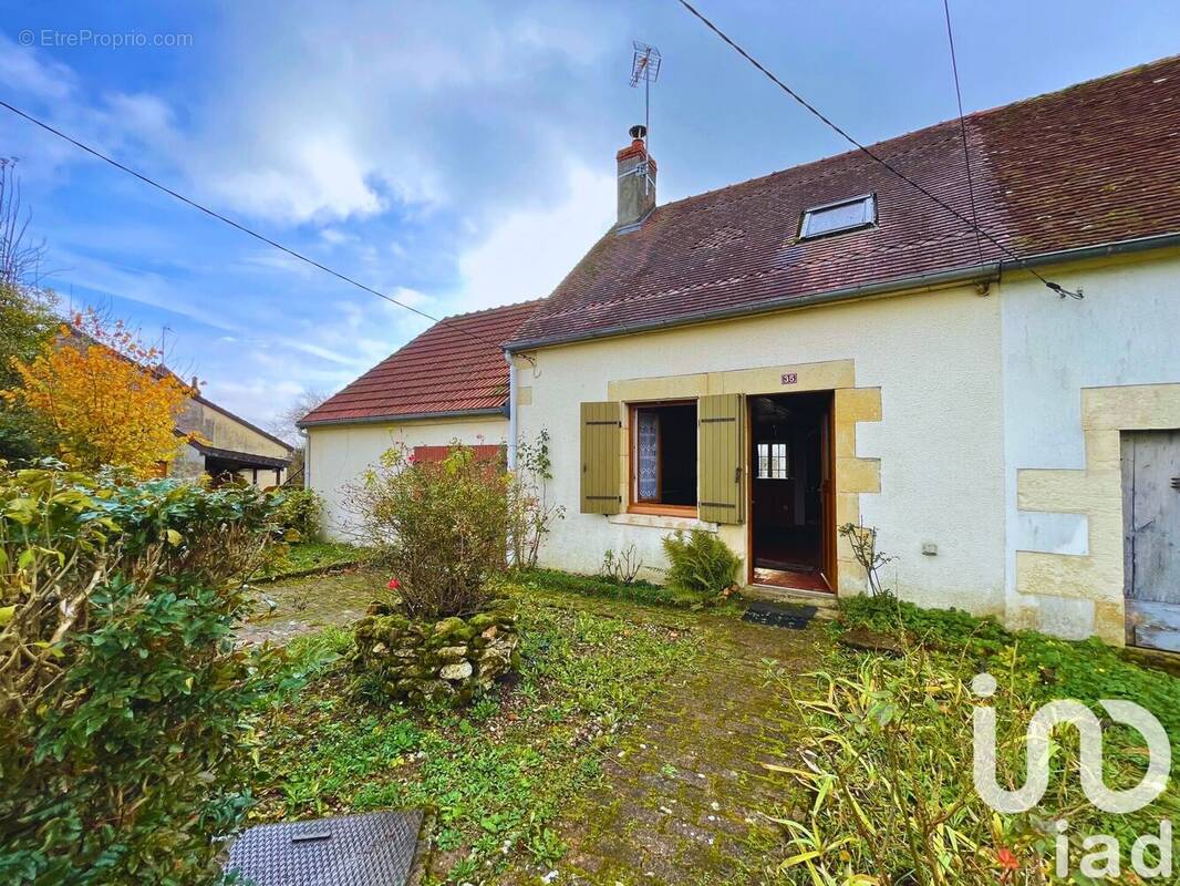 Photo 1 - Maison à ARBOURSE