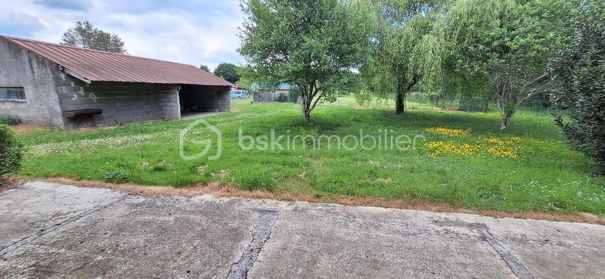 Maison à LA BUSSIERE