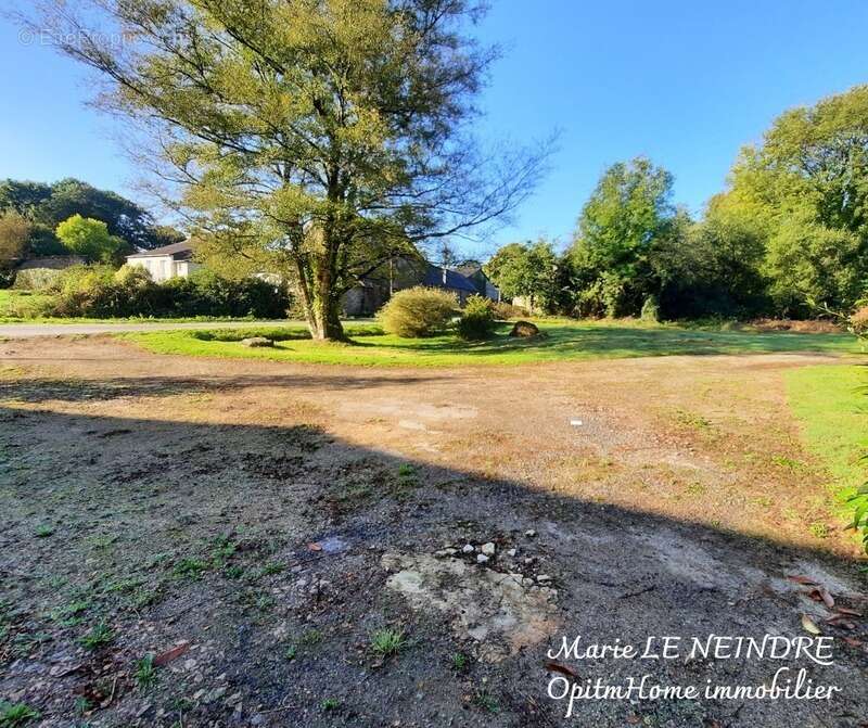 Maison à KERGRIST-MOELOU