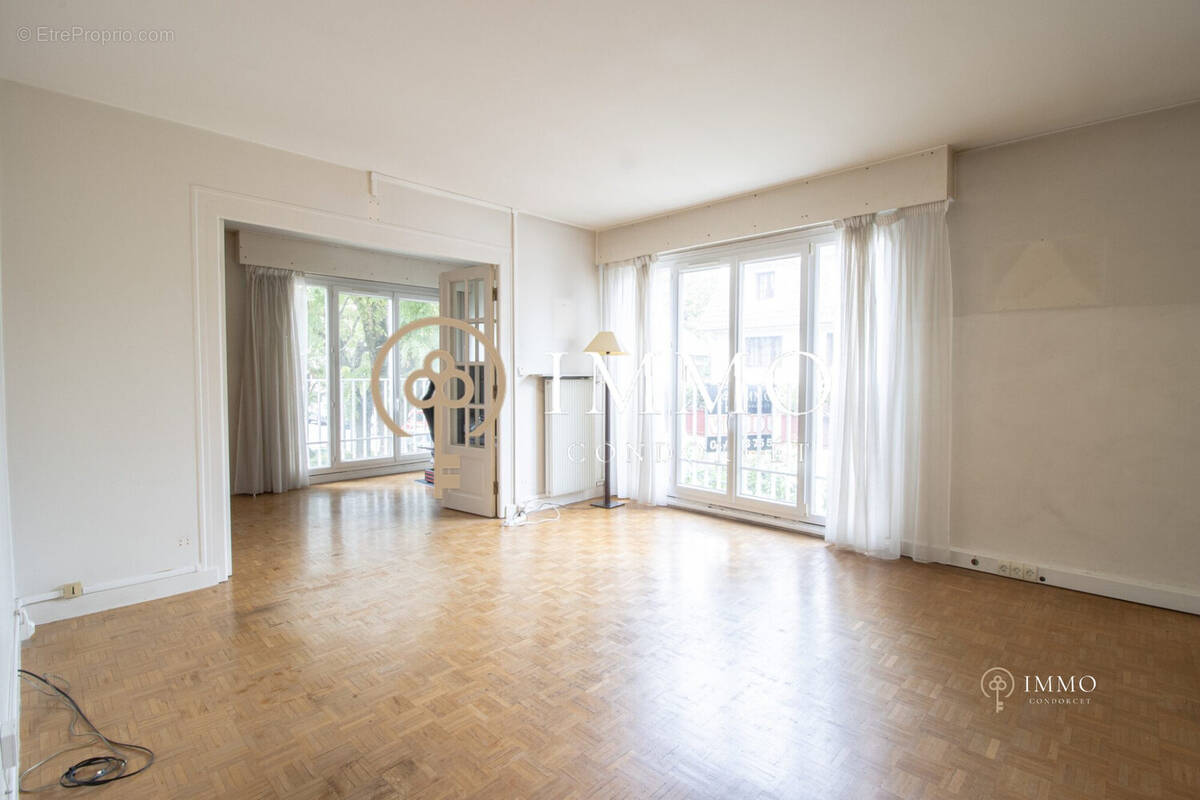 Appartement à BOURG-LA-REINE