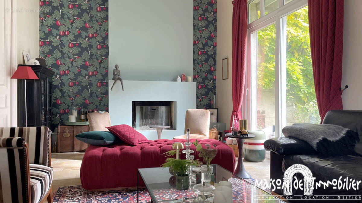 Maison à COGNAC