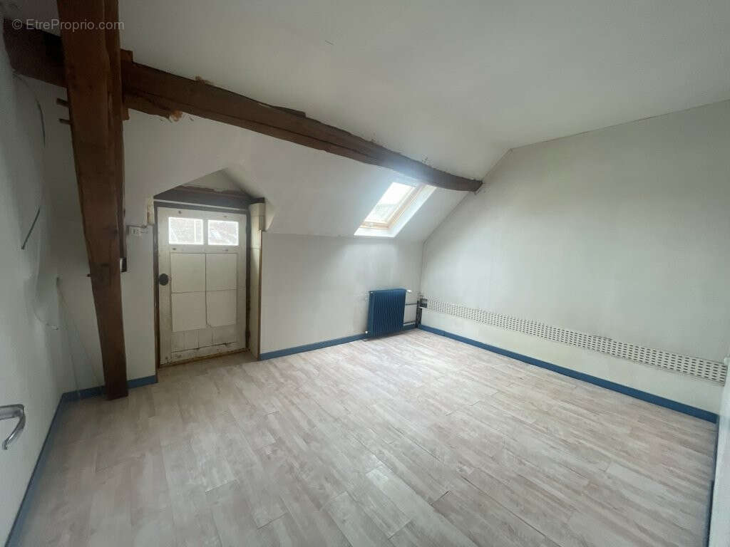 Maison à AUTHON-DU-PERCHE