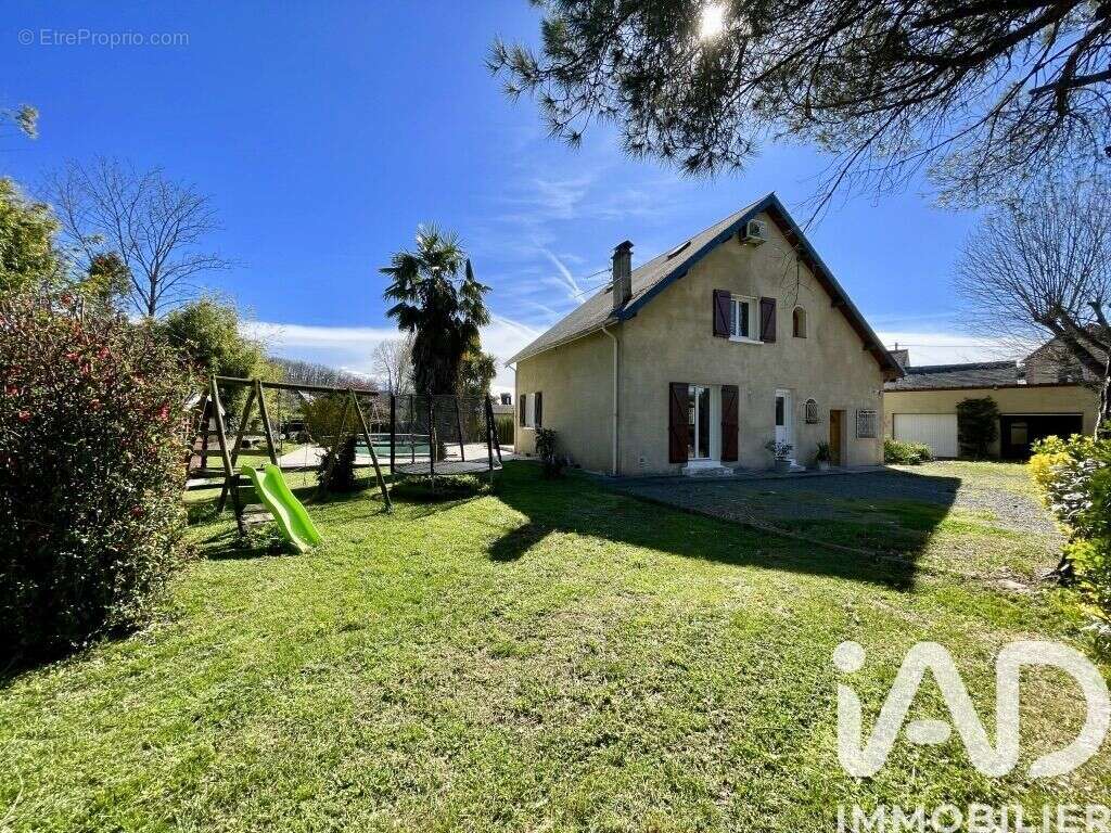 Photo 4 - Maison à JUILLAN