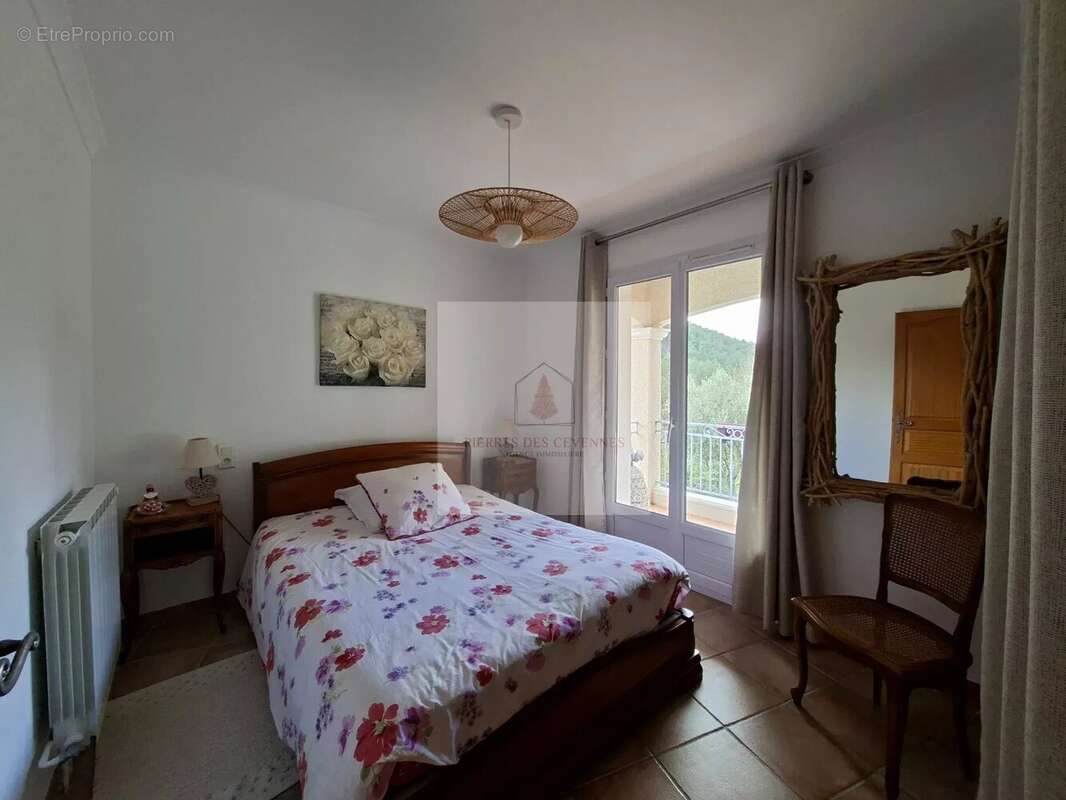 Maison à SENECHAS