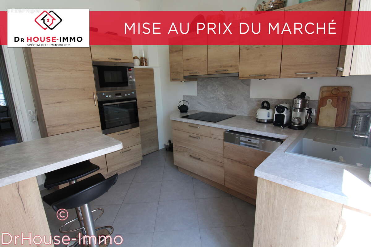 Maison à SAINT-PIERRE-LES-NEMOURS