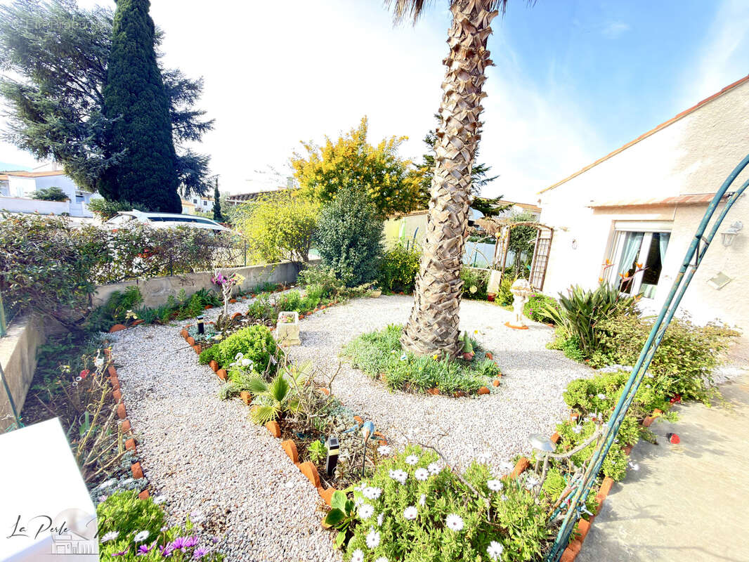 Maison à SAINT-CYPRIEN
