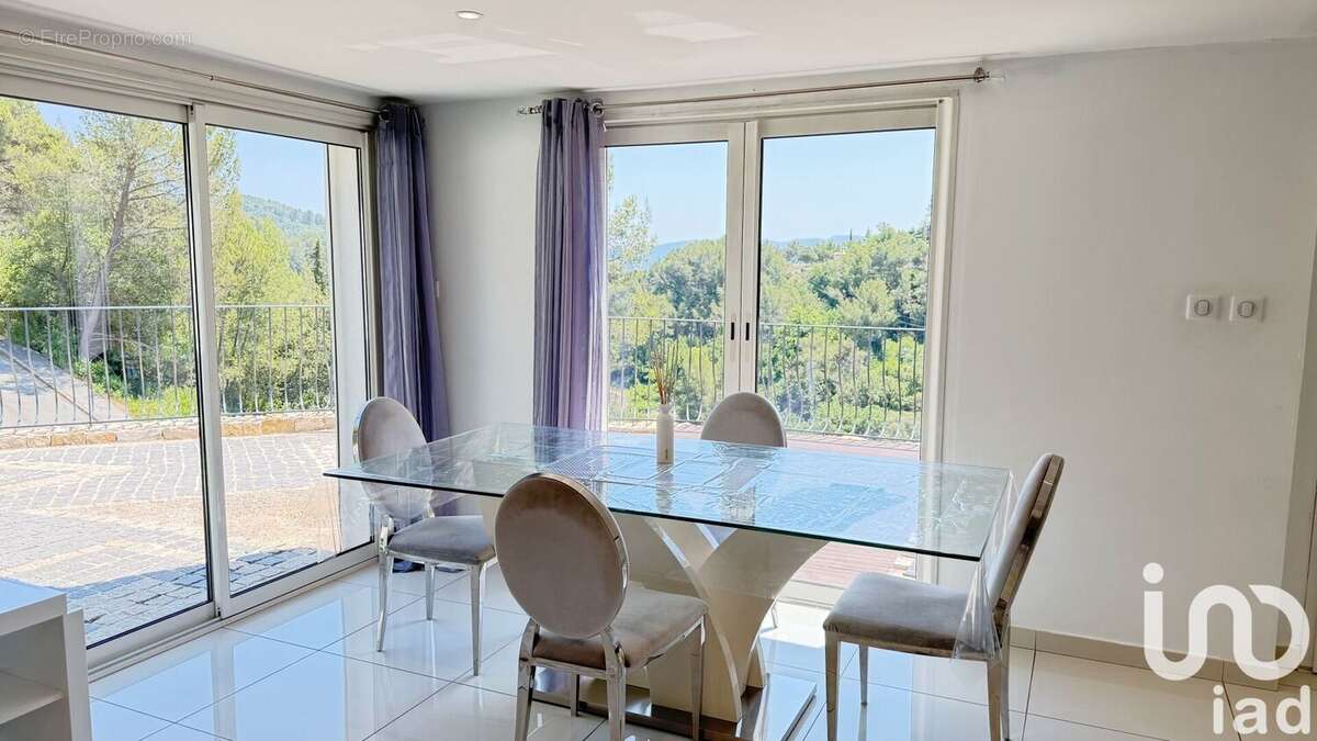 Photo 5 - Maison à LE LUC