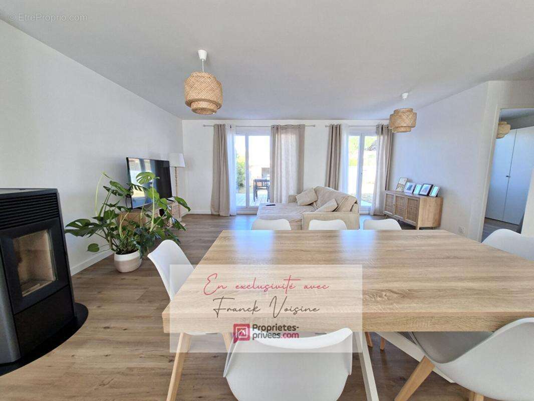 A VENDRE en Exclusivité aux Châtelliers Châteaumur, Sèvremont, maison de 68 m2 avec 1 chambre et 1 bureau sur une parcelle de 34 - photo 17