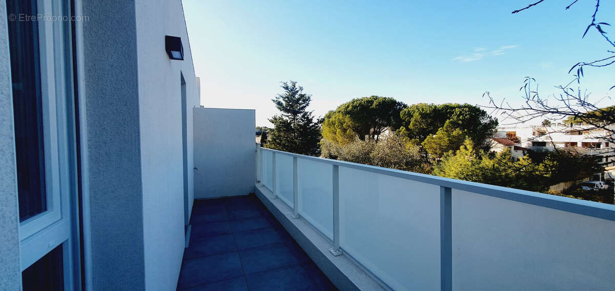 Appartement à NIMES