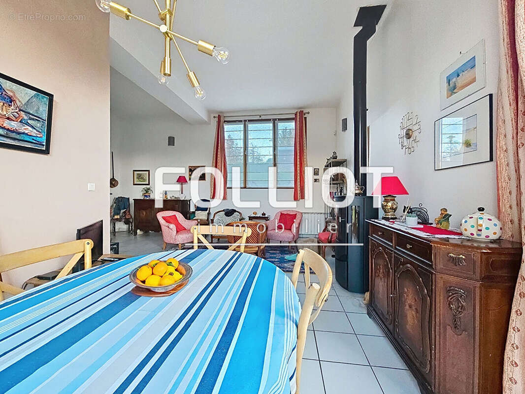 Maison à CONTEVILLE