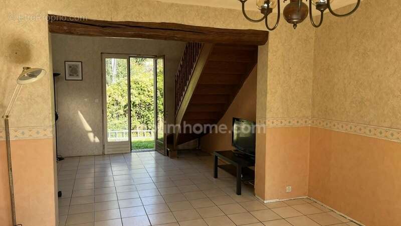 Maison à SAINT-PRIX