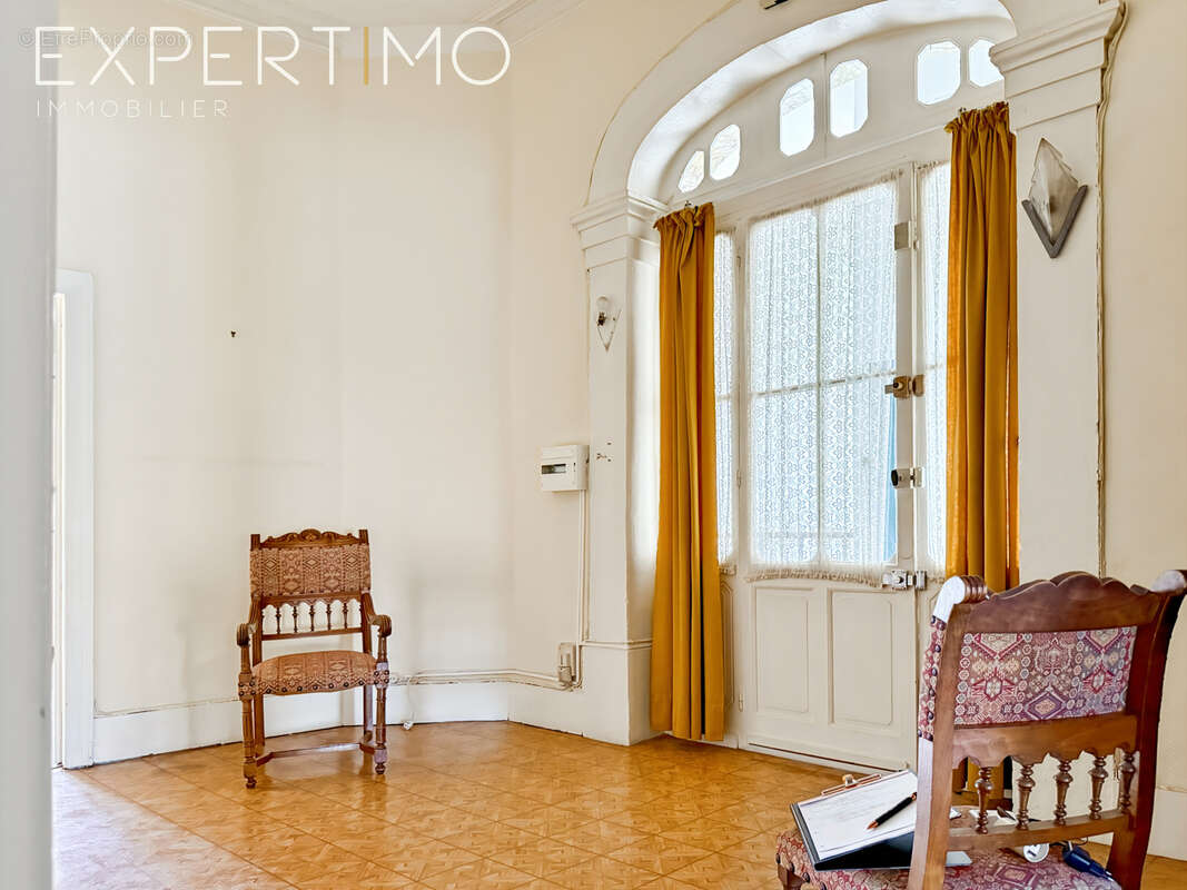 Appartement à LUNEL