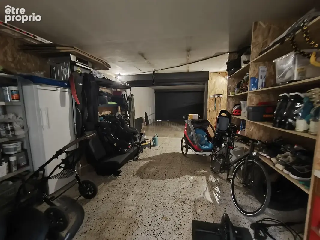 Superbe maison de charme avec double garage, terrasses, cave à vin... - photo 36