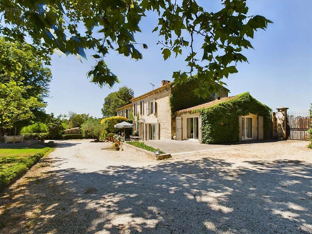 Maison à ARLES