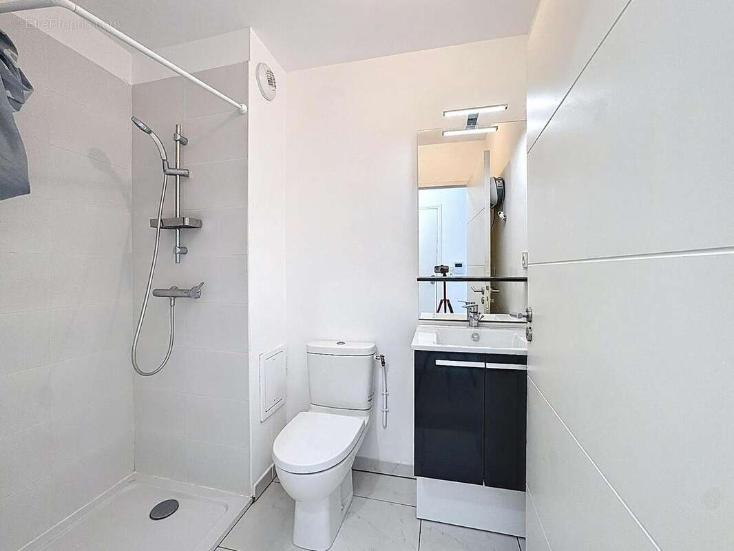   - Appartement à LILLE