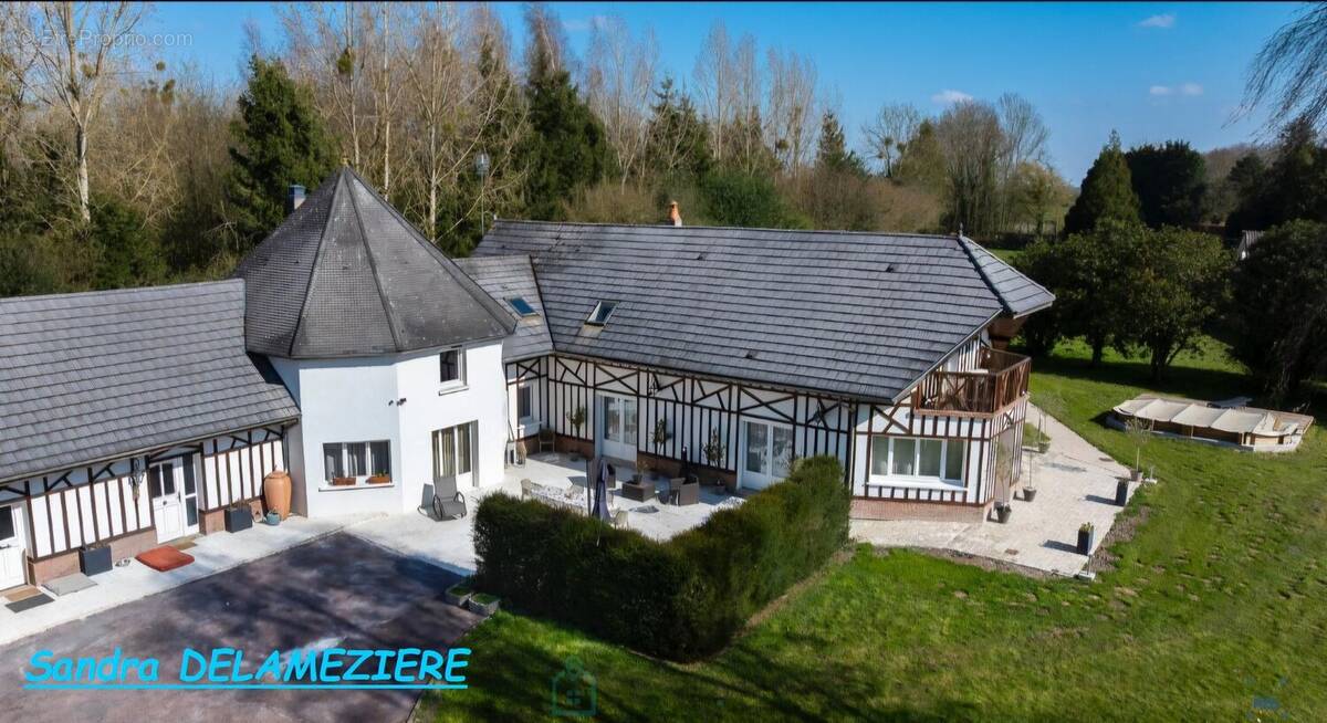 Maison à POIX-DE-PICARDIE