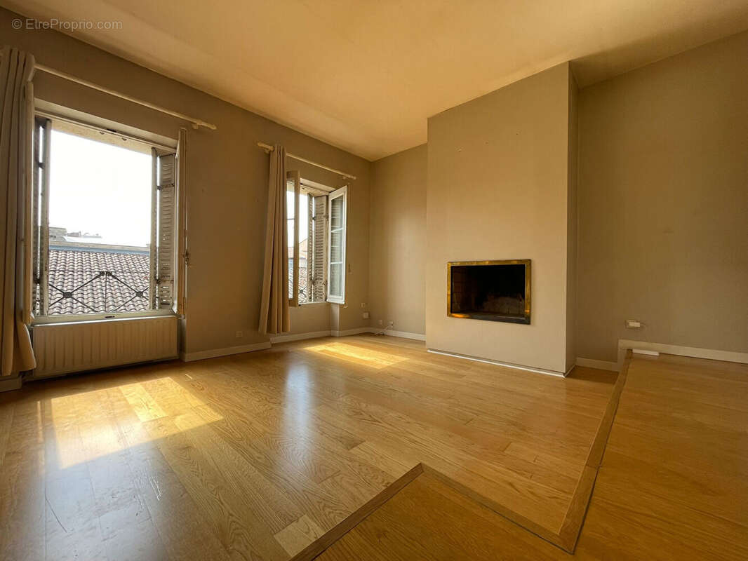 Bordeaux Coeur Chartrons - Appartement T4 de 155m² - photo 3