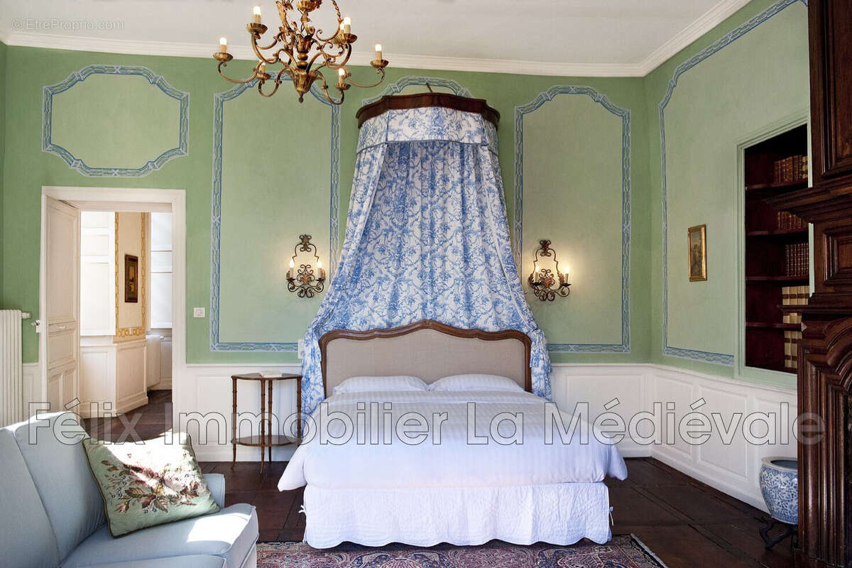 Appartement à SARLAT-LA-CANEDA