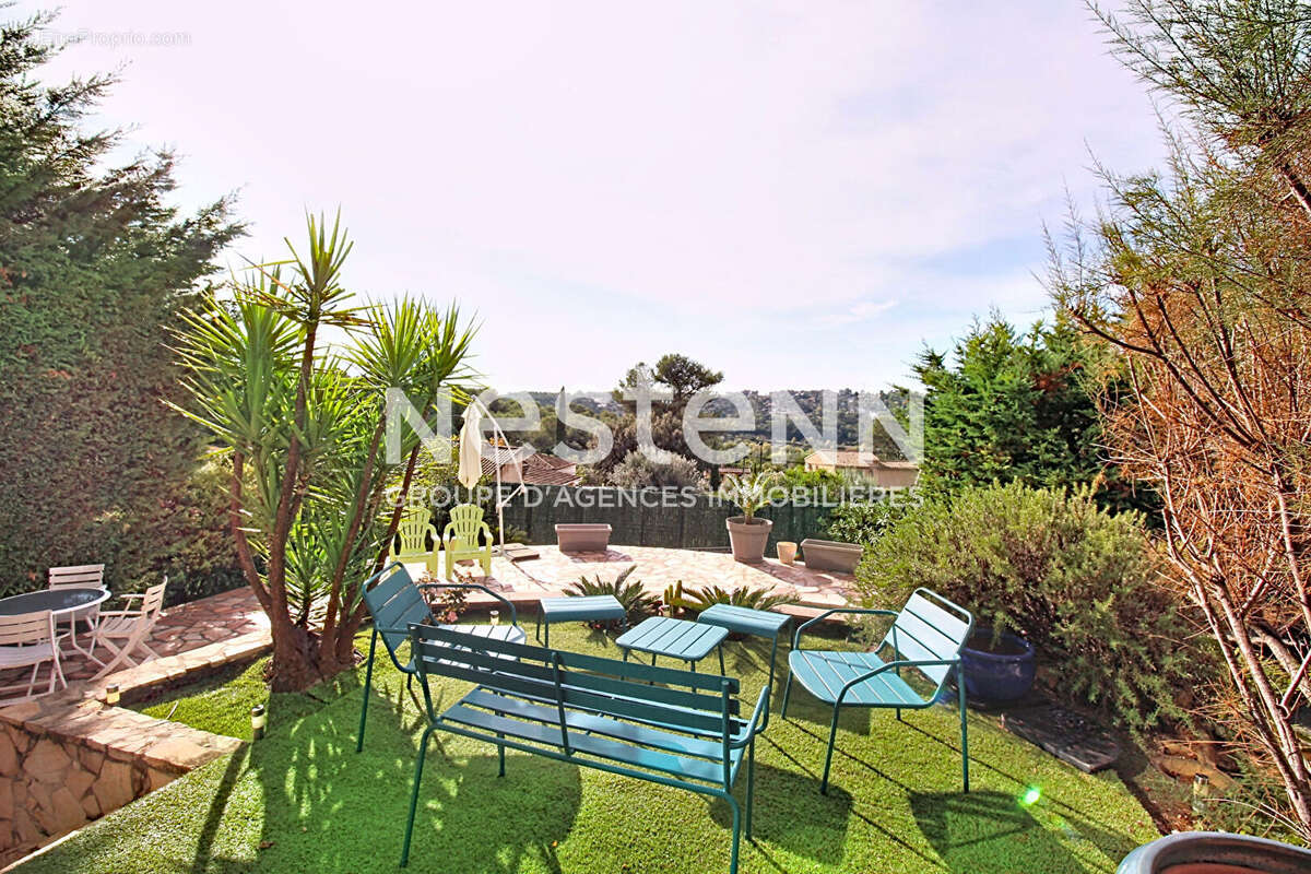 Maison à TRANS-EN-PROVENCE