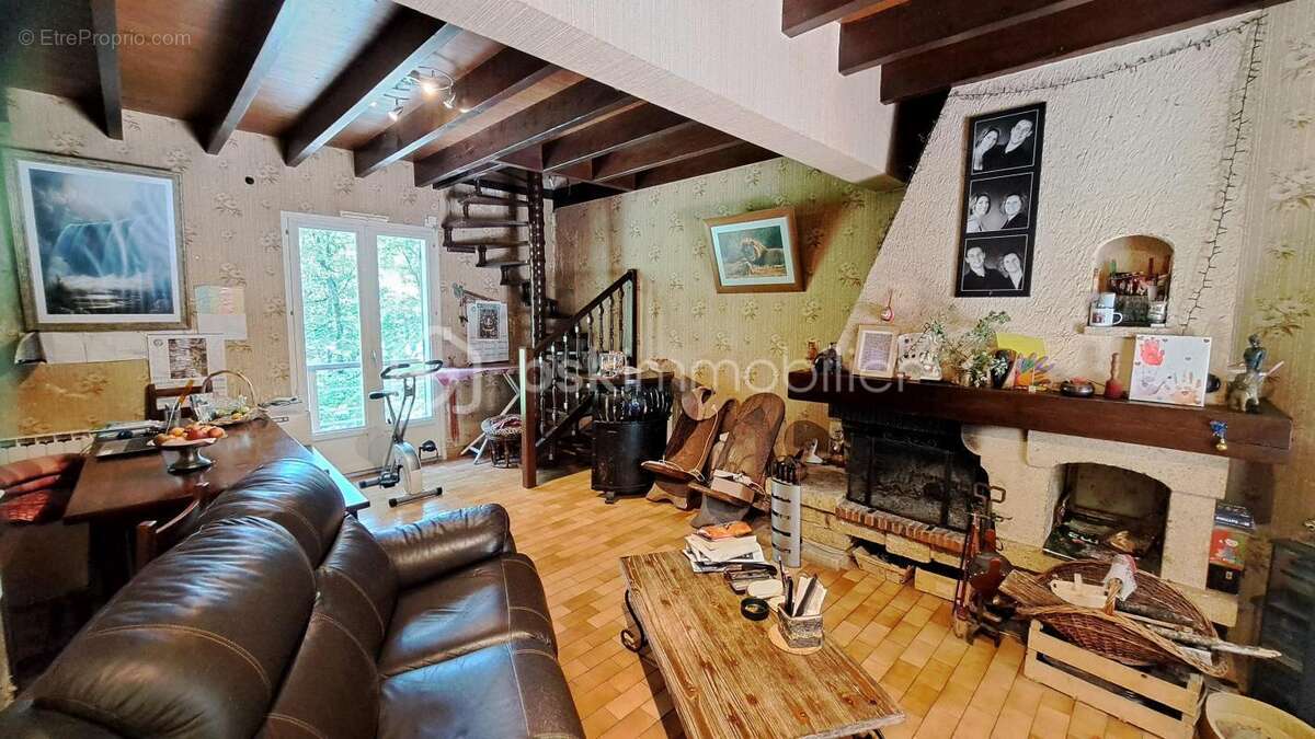 Maison à CHANCELADE