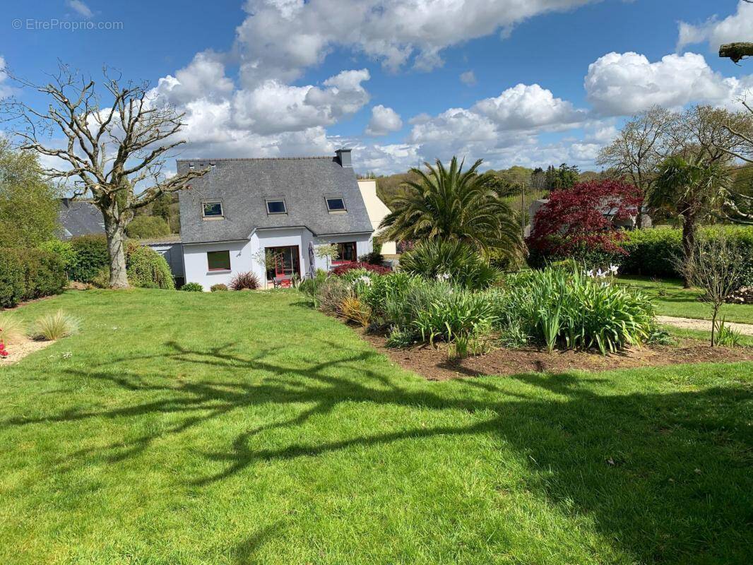 Maison à TREGARANTEC