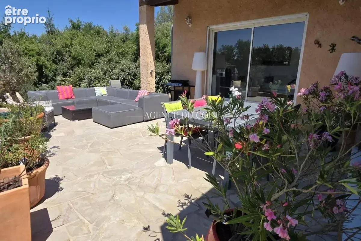 ? tourves – propriété de charme avec piscine et dépendance a - photo 4
