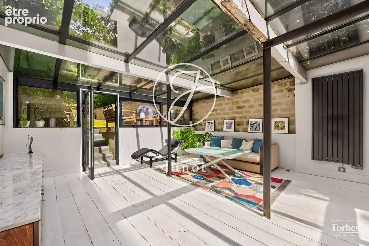 Saint-Cloud - MARCHÉ DES AVELINES - Maison 106 m² - Jardin 125 m² - photo 4