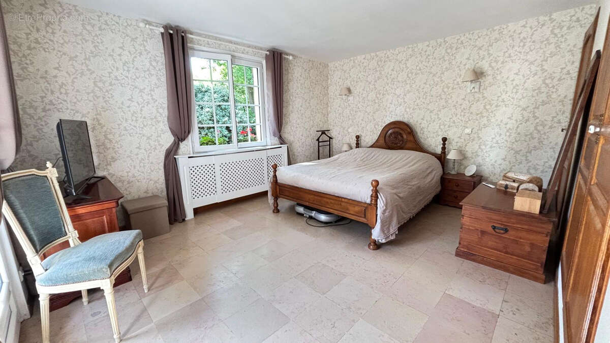 Maison à ASNIERES-SUR-OISE