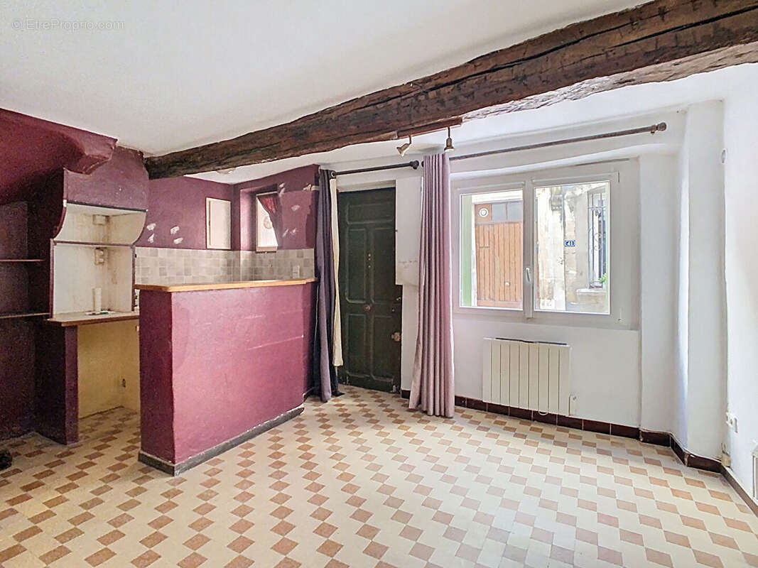 Maison à MALAUCENE