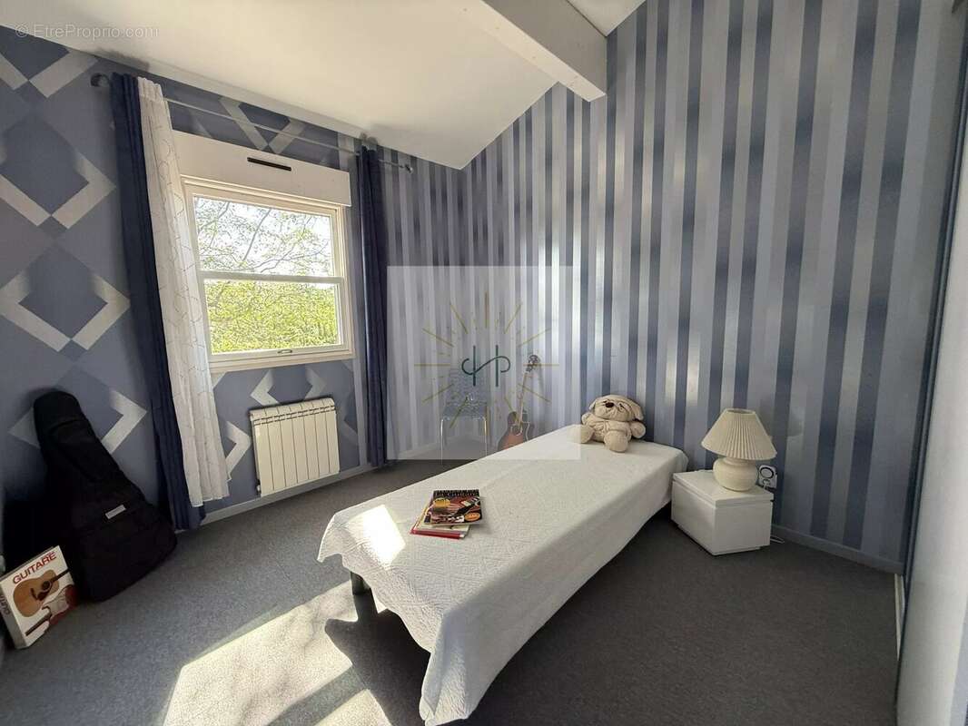 Maison 176 m² à Montelimar  - photo 8