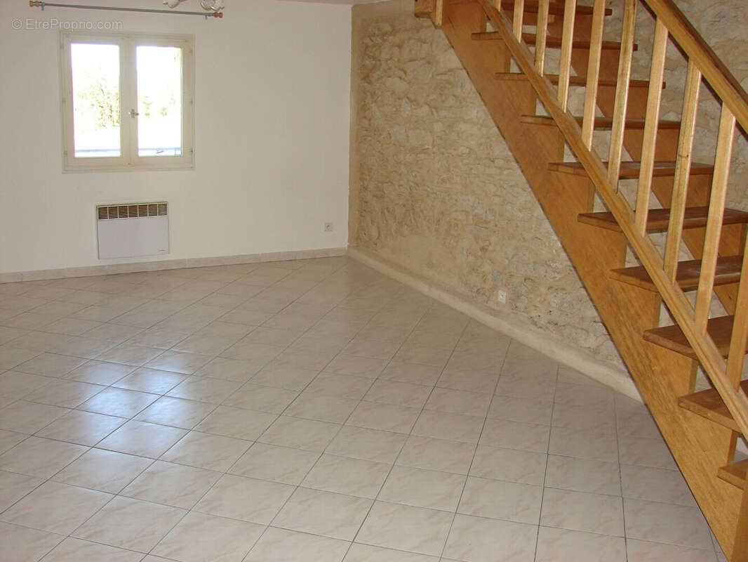 Appartement à LANCON-PROVENCE