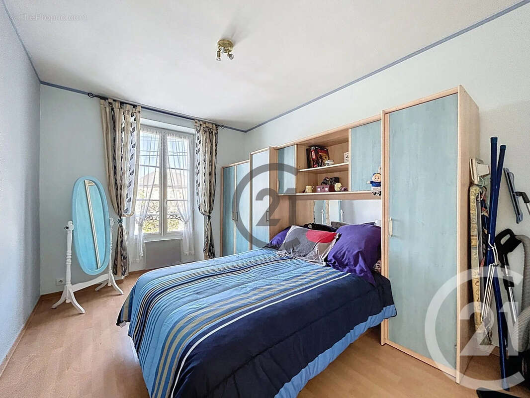 Appartement à MONTEREAU-FAULT-YONNE
