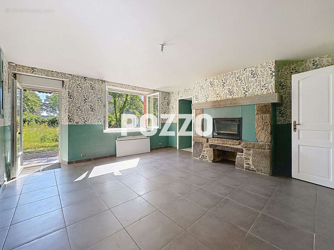 Maison à MONTPINCHON