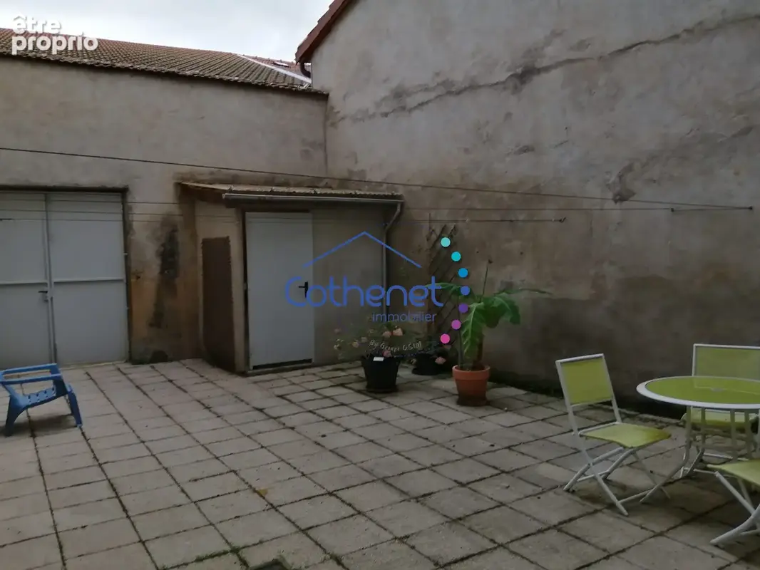 Appartement 320 m² à vendre à Thizy (69240) - photo 3