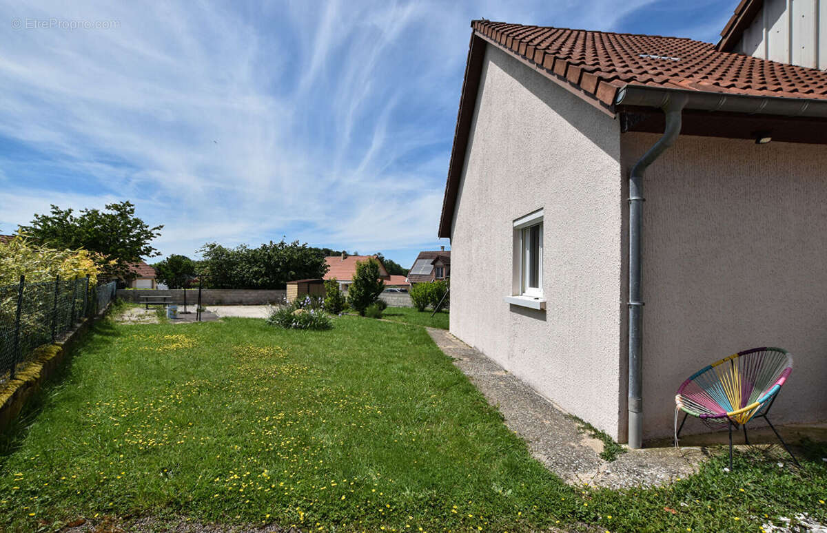 Maison à VILLERS-SUR-PORT
