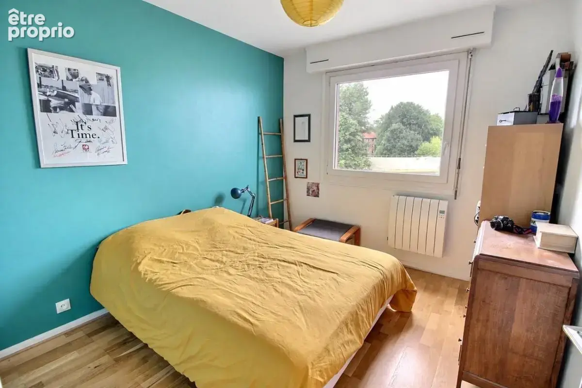 LILLE - Appartement T3 de 60m² avec balcon, garage et cave - photo 11