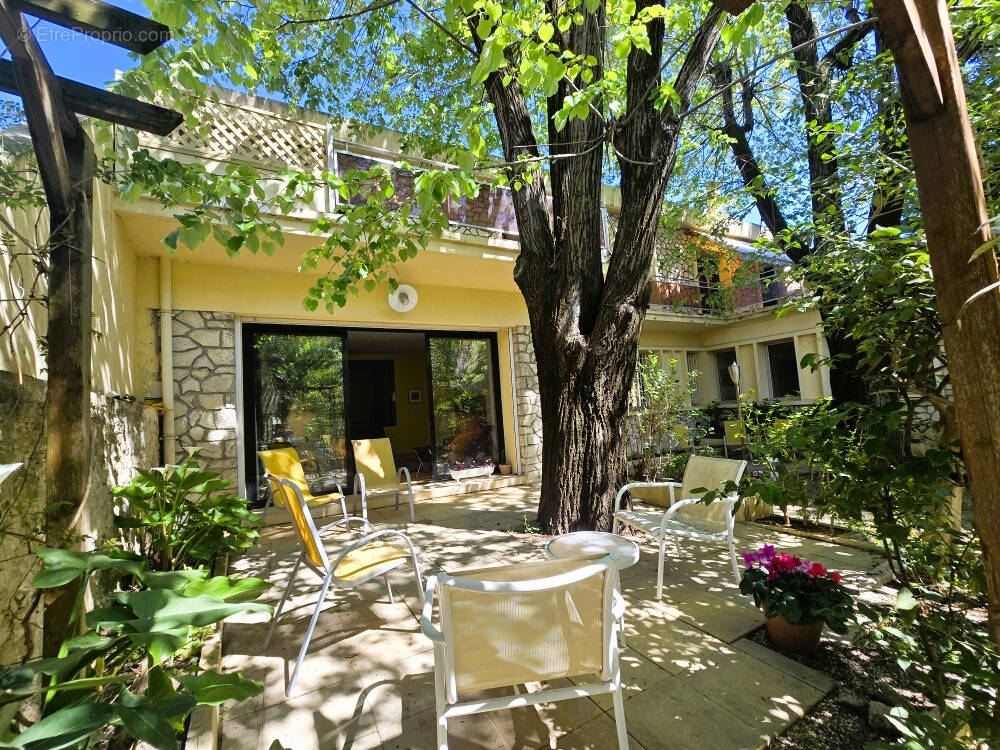 Maison à NIMES