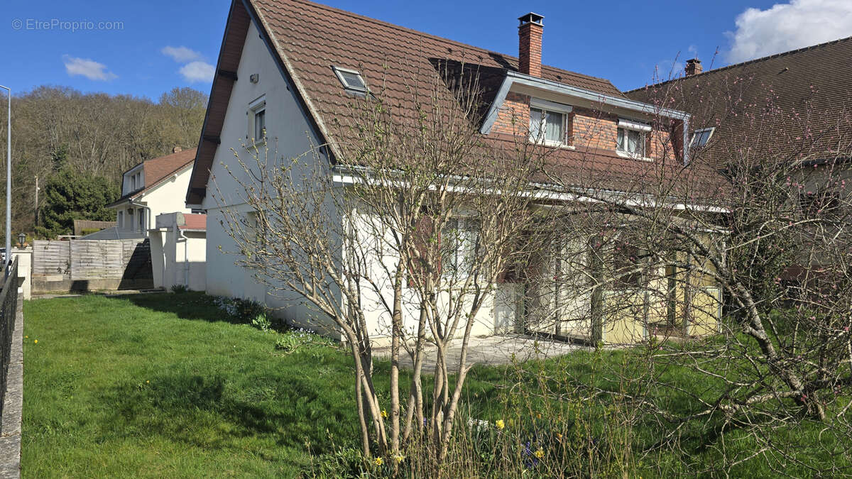 Maison à LIMOURS