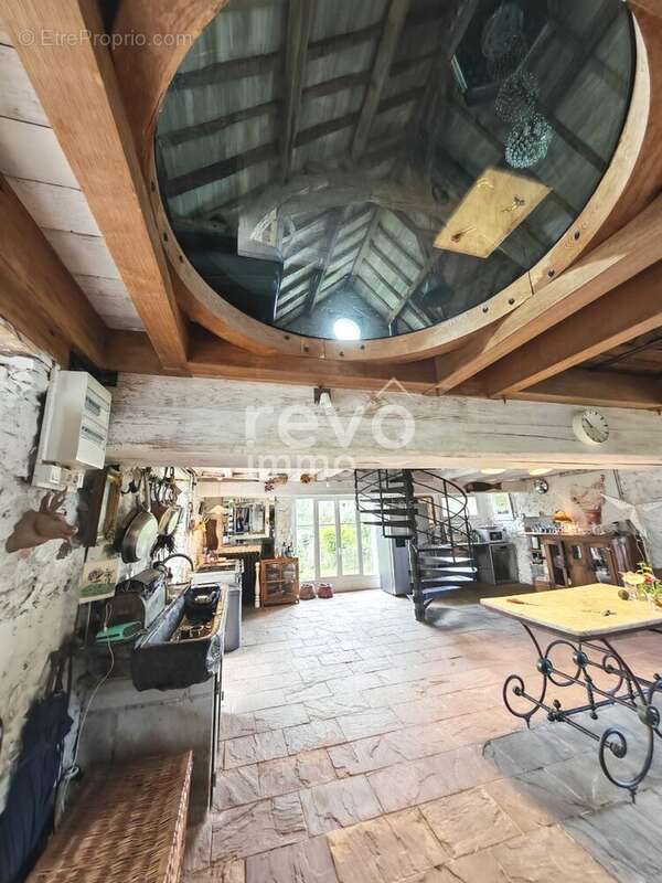 Maison d'exception  vue sur loire 7 pieces - photo 17