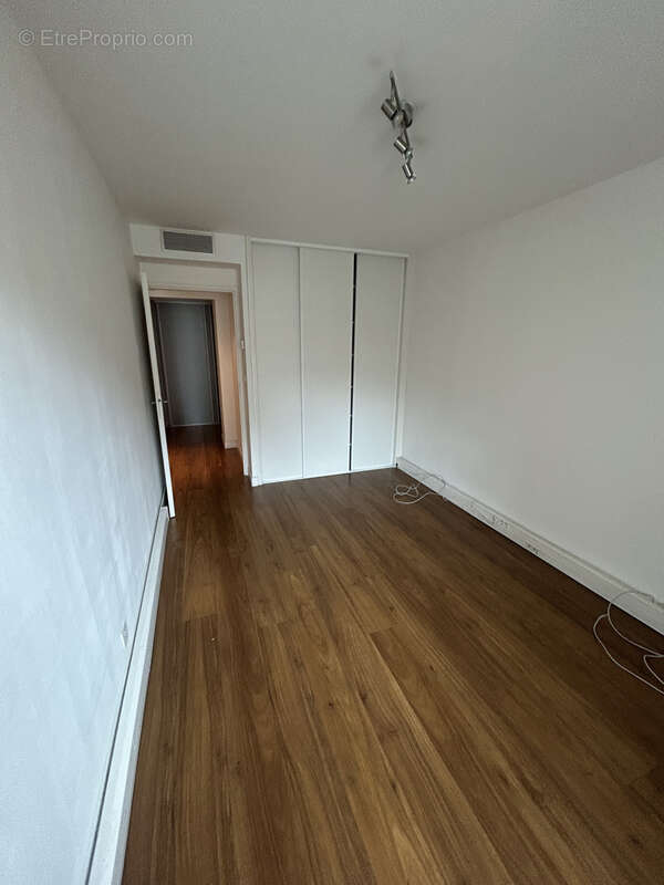 Appartement à MARSEILLE-6E