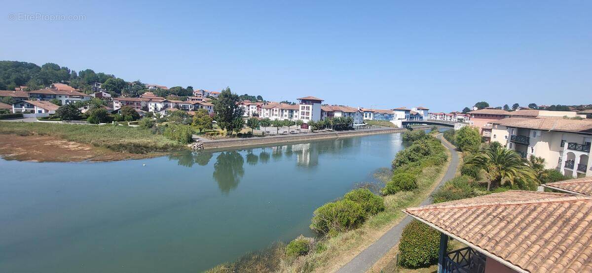 Appartement à CIBOURE