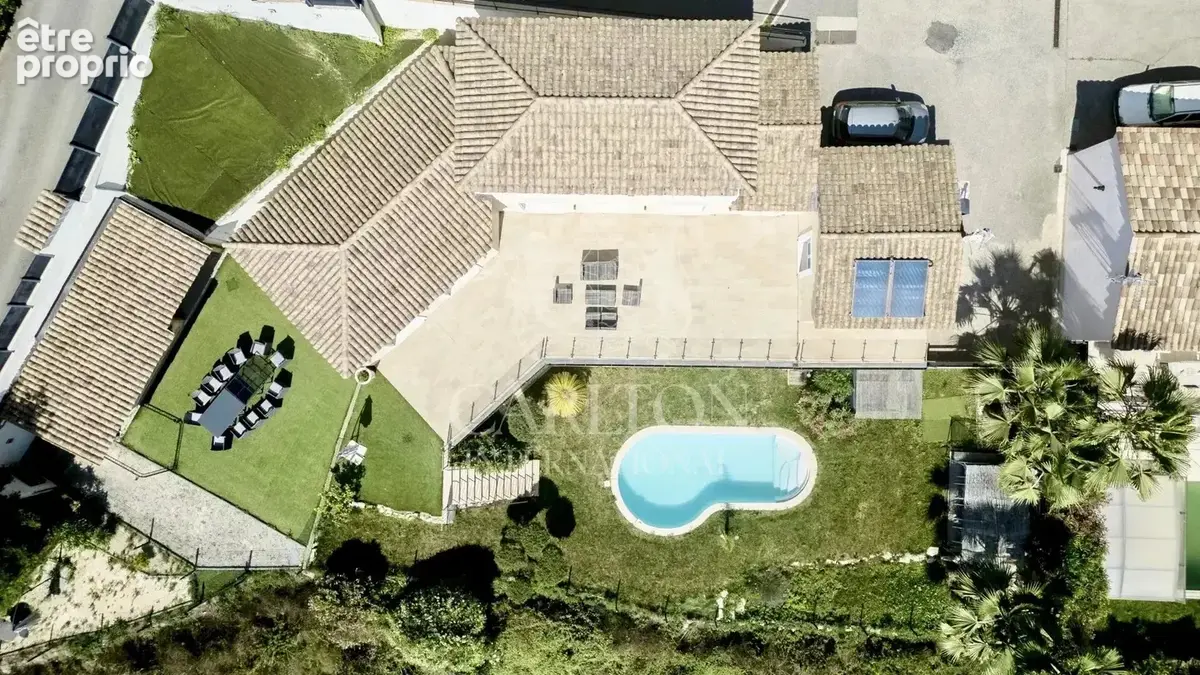Villa avec piscine et vue dégagée – Èze - photo 10