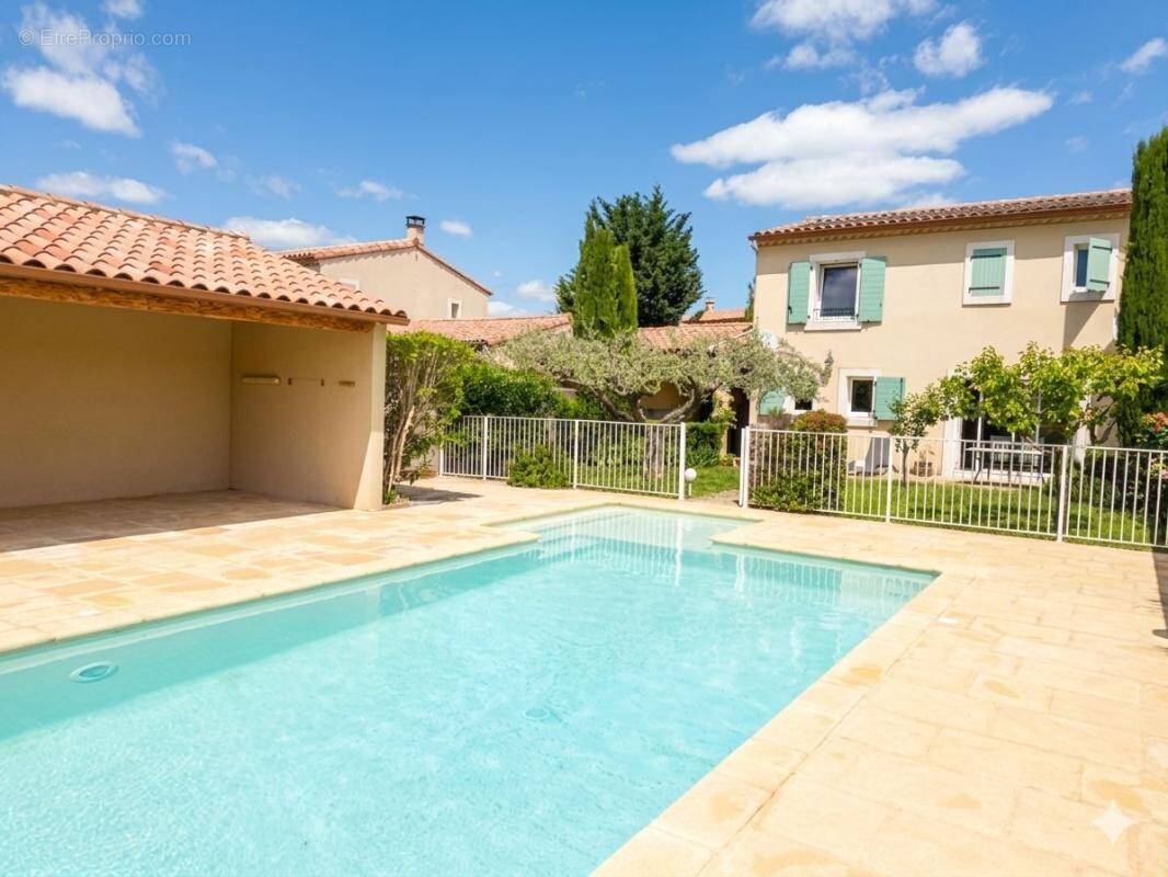 Maison à UZES