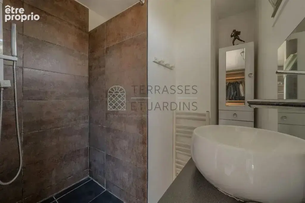 Courbevoie - Centre - Appartement 2p - Terrasse - photo 11