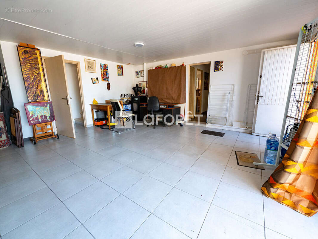 Maison à SAINT-GENIS-DES-FONTAINES