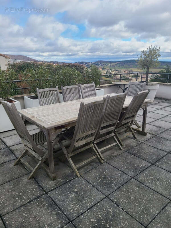 Villa contemporaine d’exception de 208m2   Vue panoramique, calme absolu et prestations haut de gamme - photo 8