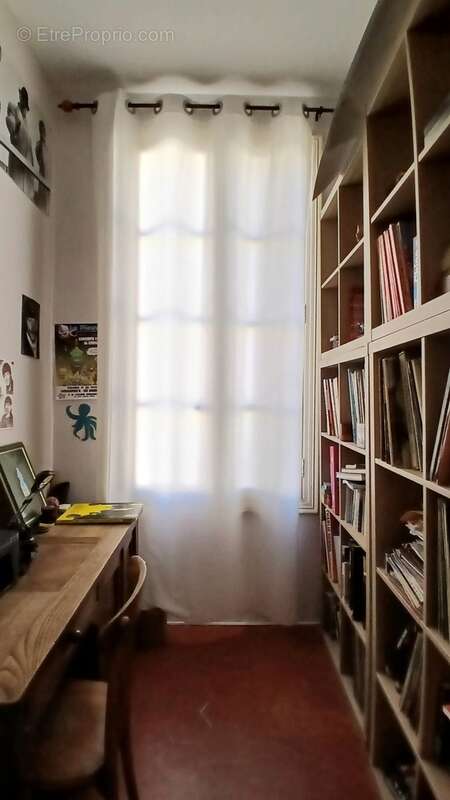 Elégante maison de Maître avec cour et piscine. - photo 17